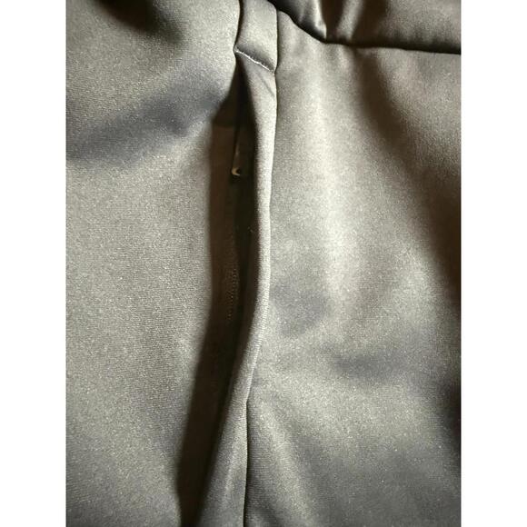 Puma Formula 1 Las Vegas Grand Prix Men’s Medium Black Full Zip - Picture 4 of 7